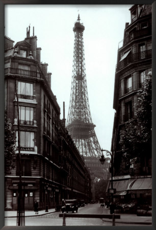 Paris Street circa 1925