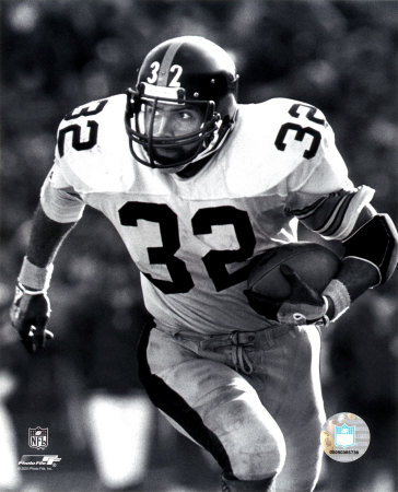 Franco Harris - Rushing With Ball (B&W)