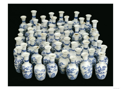 A Selection of Chinese Vases Recovered from the Nanking Cargo
