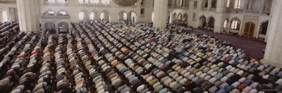 Friday Noon Prayer at Selimiye Mosque, Edirne, Turkey