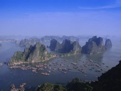 Ha Long (Ha-Long) Bay, Unesco World Heritage Site, Hong Gai, Vietnam