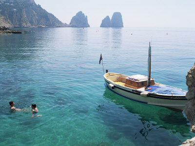 Faraglioni Rocks from Marina Piccola, Island of Capri, Campania, Italy, Mediterranean