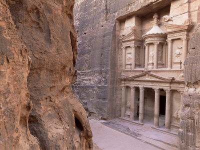 The Treasury (El Khazneh), Petra, Unesco World Heritage Site, Jordan, Middle East