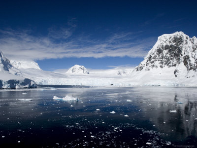 Buy Lemaire Channel, Weddell Sea, Antarctic Peninsula, Antarctica, Polar Regions at AllPosters.com