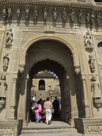 Shiva Hindu Temple and Ahilya Fort Complex on Banks of the Narmada River
