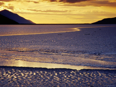 Reproductions are available by clicking on the image.