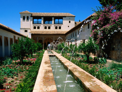 Patio de la Acequia, Generalife, Alhambra, Granada, Andalucia, Spain