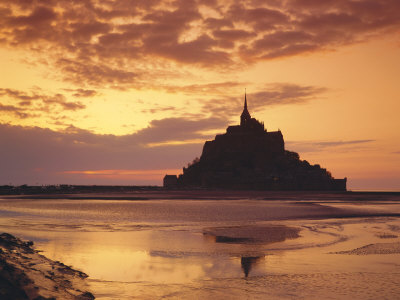 Mont Saint-Michel (Mont St. Michel) at Sunset, La Manche Region, Normandy, France, Europe
