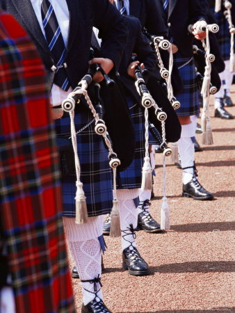 Bagpipe Players with Traditional Scottish Uniform, Glasgow, Scotland, United Kingdom, Europe