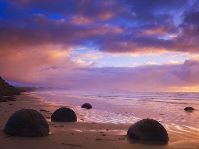 Moeraki Boulders, Moeraki, Otago, South Island, New Zealand, Pacific