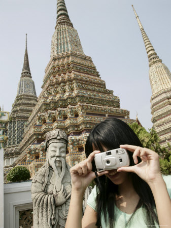 Thai Woman Taking Pictures, Wat Poo, Bangkok, Thailand, Southeast Asia, Asia