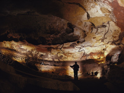 Paleolithic Bulls and Other Animals Crowd Calcite Walls at Lascaux, France