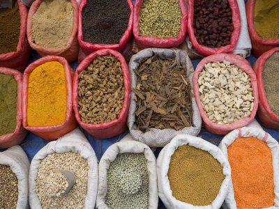 Spices and Pulses in Market, Manakha, Sana
