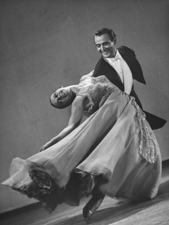 Frank Veloz and Yolanda Casazza, Husband and Wife, Top U.S. Ballroom Dance Team Performing