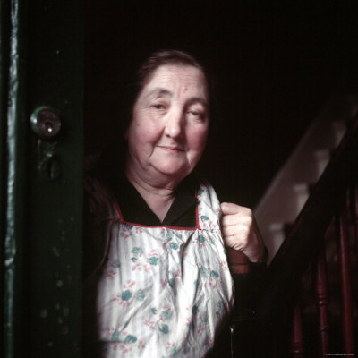 Katie Kenna, Real Life Woman Downstairs Character Who Appears in Many Sean O