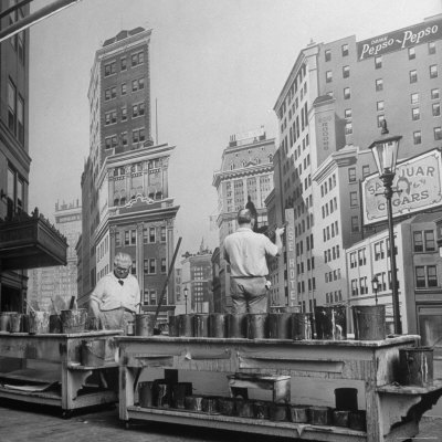 Behind the Scenes of Hollywood Movie Production