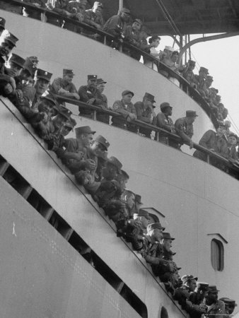 US Marines on Aircraft Carrier of the US 6th Fleet