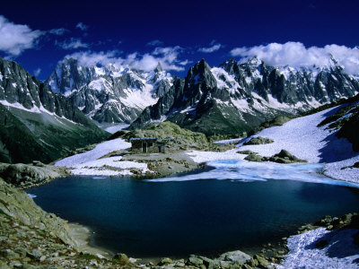 Lac Blanc and Mont Blanc Massif on the Tour Du Mont Blanc, Haute Savoie, Mont Blanc, France