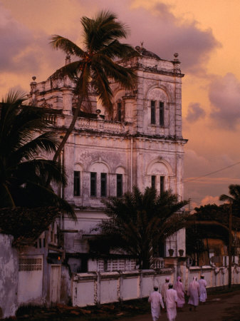 Worshippers Entering Galle Mosque, Galle, Sri Lanka