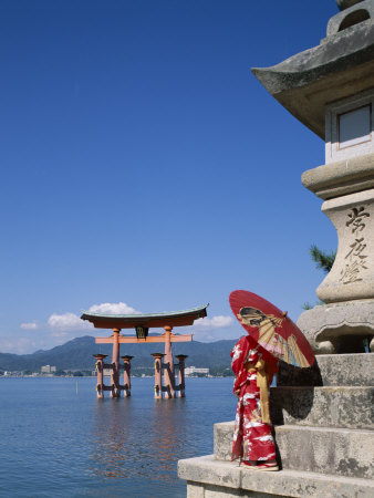 Torii Gate, Itsukushima Shrine, Miyajima Island, Honshu, Japan