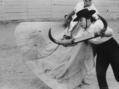 Rueben Corrales Acute in Bullfighting Techniques at Rancho Del Charros