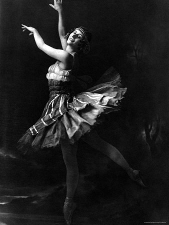 Legendary Ballerina Anna Pavlova in "Danse Papillon"