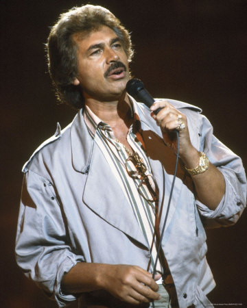 Engelbert Humperdinck - Buy this photo at AllPosters.com