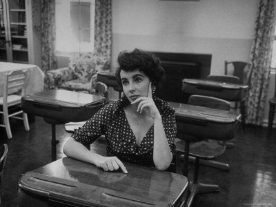 Elizabeth Taylor in Classroom at Hollywood