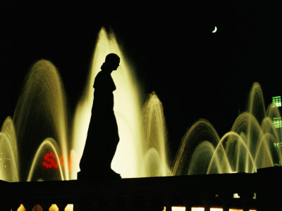 Montjuic Fountain by Night ...