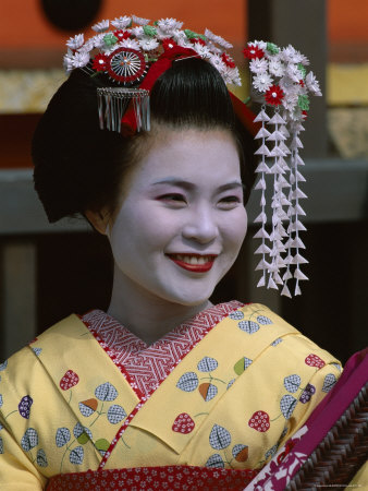 Apprentice Geisha (Maiko), Woman Dressed in Traditional Costume, Kimono, Kyoto, Honshu, Japan