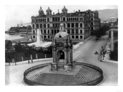 Statue Square in Hong Kong Photograph - Hong Kong, China
