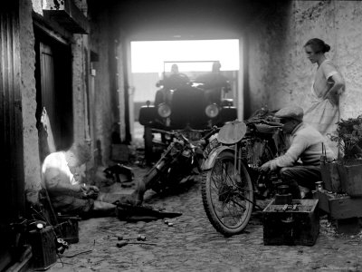 Preparation for the 1924 Isle of Man Amateur TT Race