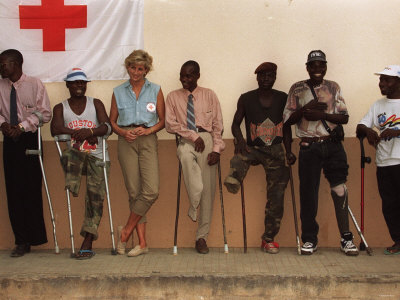 Princess Diana January 2001 Visits Landmine Victims at Orthopedic Centre Ruanda Angola