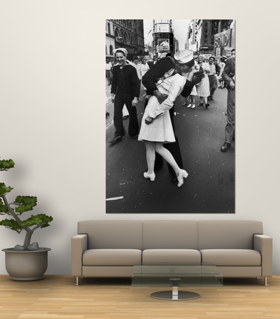 Kissing the War Goodbye, Times Square, May 8th, 1945