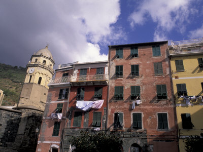 Colorful Buildings of Vernazza, Cinque Terre, Italy