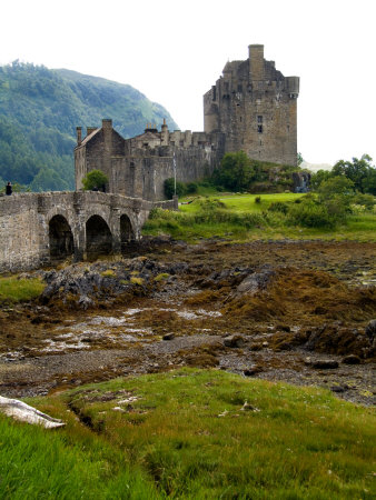 Eileen Donan Castle, Western Dornie in Highlands, Scotland