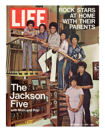 The Jackson Five with their Father and Mother, Joseph and Katherine, September 24, 1971