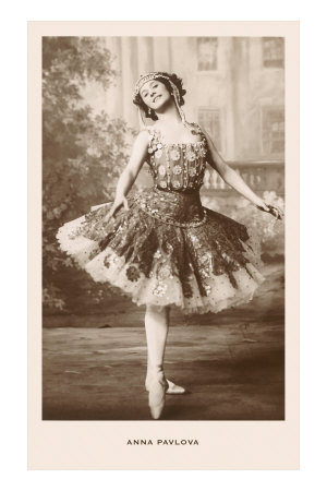 Anna Pavlova in Ballet Pose