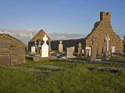 Cross Village Graveyard, Loop Head, County Clare, Munster, Republic of Ireland, Europe