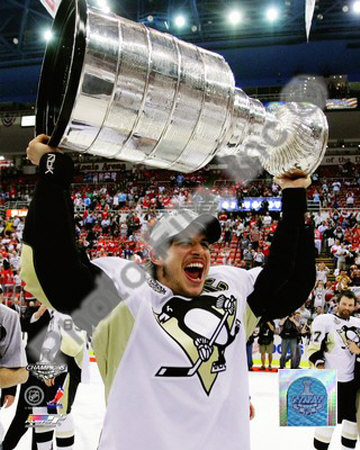 Buy Sidney Crosby Game 7 - 2008-09 NHL Stanley Cup Finals With Trophy at AllPosters.com