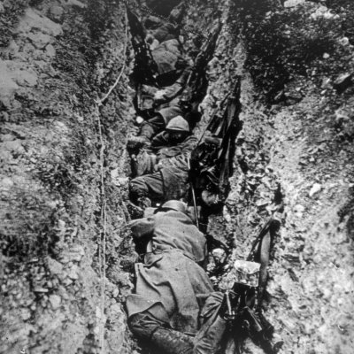 World+war+1+soldiers+in+trenches