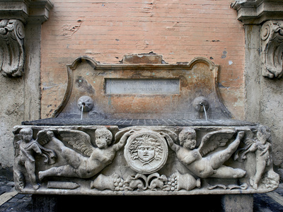 Fountain in Via Santo Stefano Del Cacco