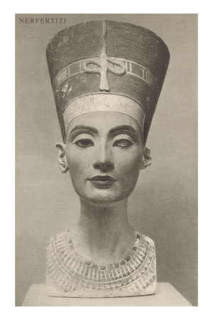 Nefertiti, Head On
