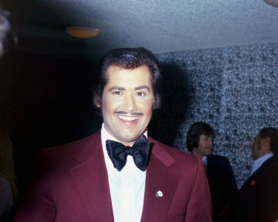 Wayne Newton - Buy this photo at AllPosters.com