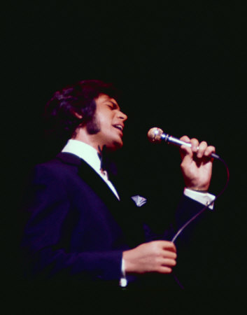 Engelbert Humperdinck - Buy this photo at AllPosters.com
