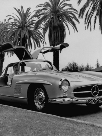 Mercedes Gullwing Sports Car