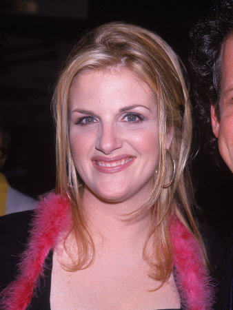 Country Singer Trisha Yearwood at Launch Party for Vh1