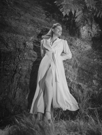 Alexis Smith in Warner Bros.