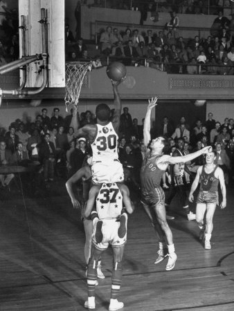 Buy Harlem Globetrotters Playing in a Basketball Game at AllPosters.com