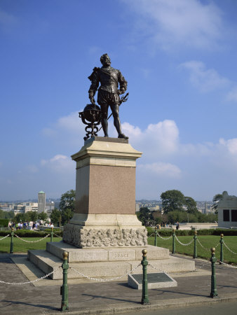 Statue of Sir Francis Drake, Plymouth Hoe, Plymouth, South Devon, Devon, England, United Kingdom